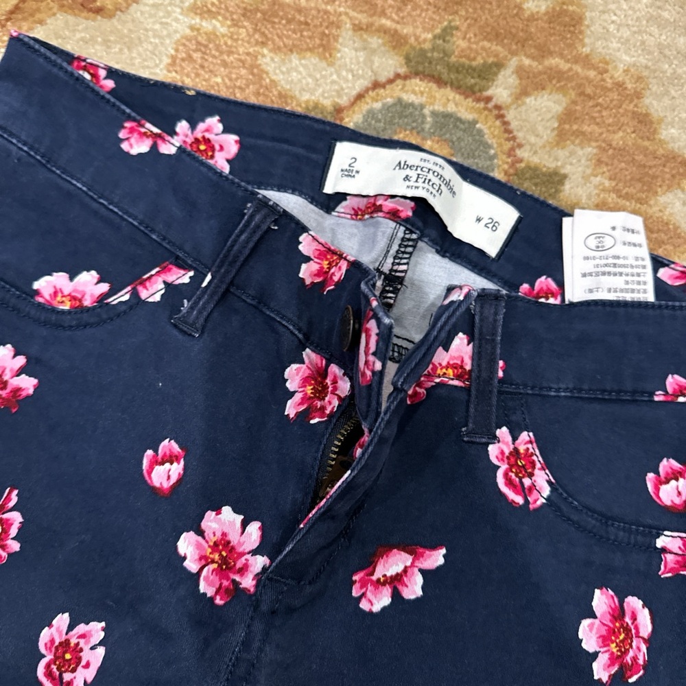 Abercrombie & Fitch Women's Floral Blue Jeans